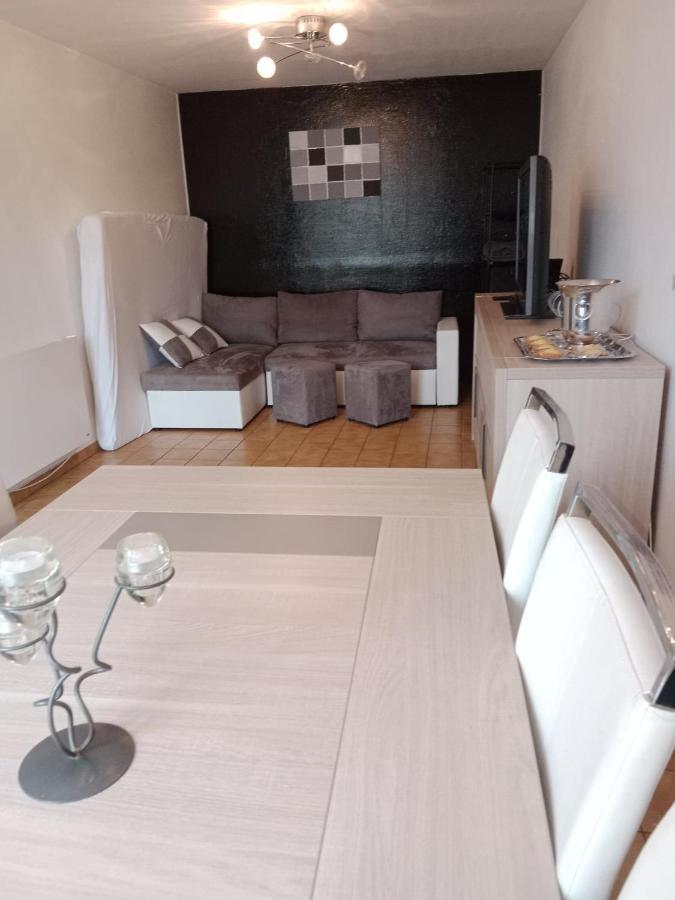Vitre Centre Ville Bel Appartement A Decouvrir Екстериор снимка